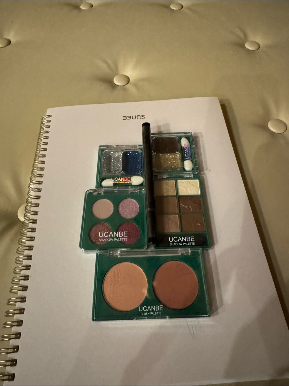 Ucanbe Make-Up Lot